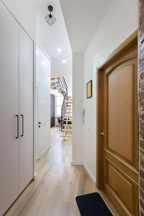 Leogrand Apartments On Khmelnytskoho 11 0*, Lviv Ukraine