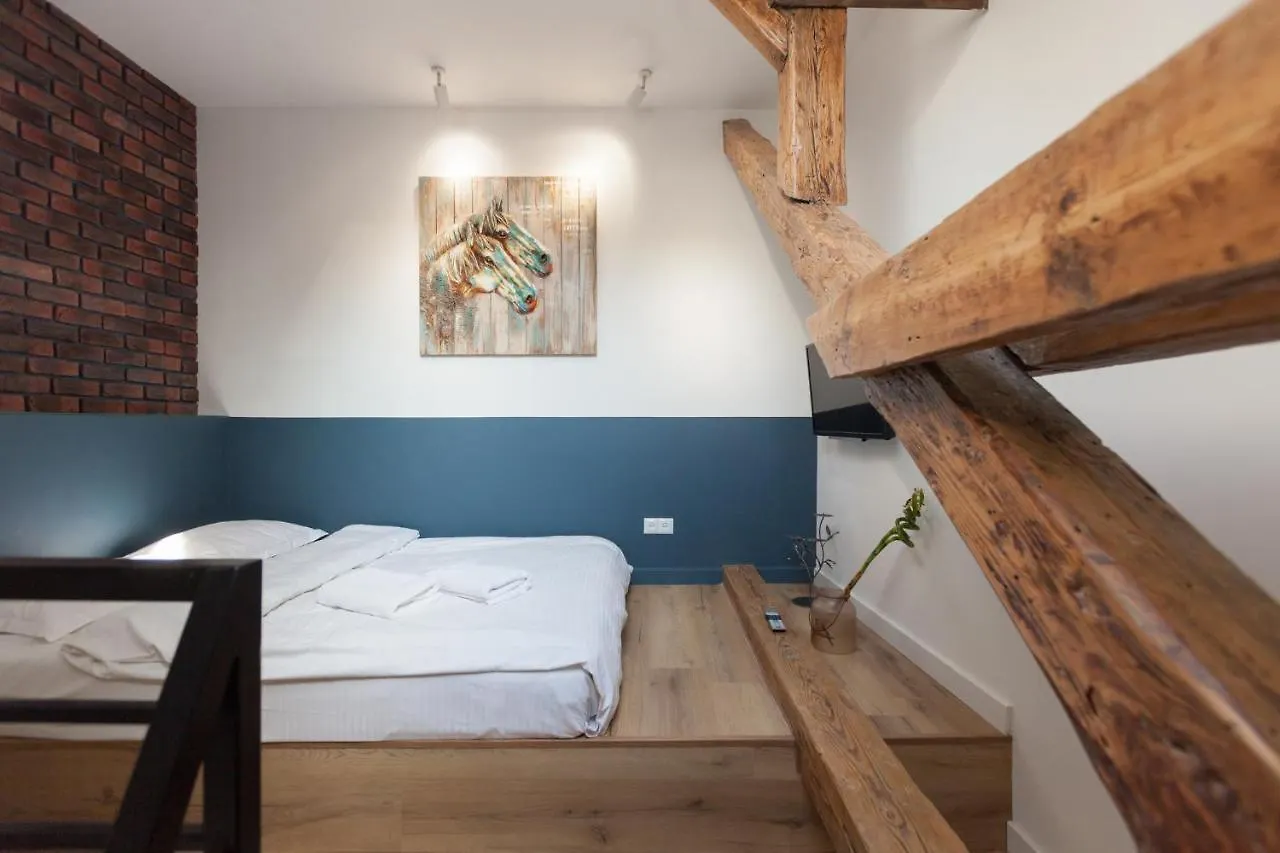 Leogrand Apartments On Khmelnytskoho 11 Ukraine
